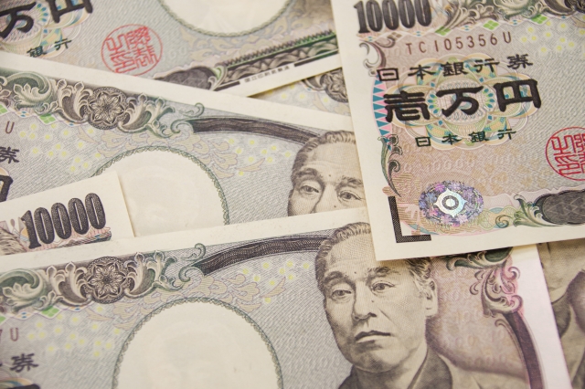 お金
